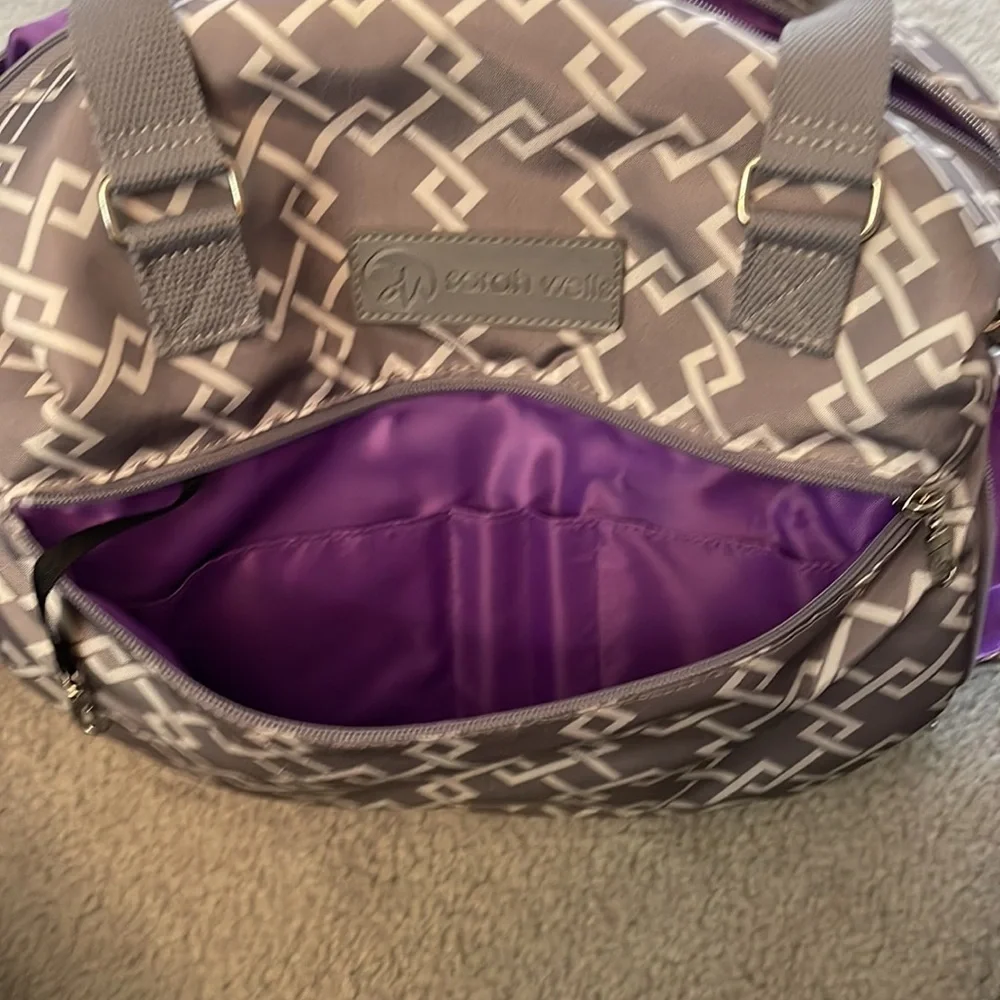 Sarah Wells Lizzy pump bag